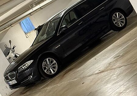BMW 520i Touring -