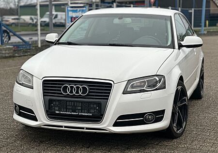 Audi A3 1.6 TDI e Attraction