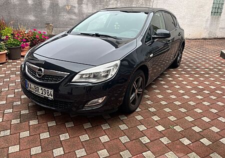 Opel Astra 1.4 74kW INNOVATION INNOVATION