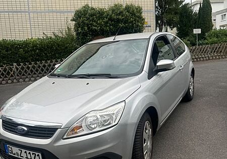 Ford Focus 1,6 Ambiente Ambiente