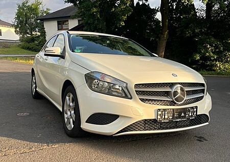 Mercedes-Benz A 180 2. Hand | Top gepflegt | Sitzheizung, S+W Reifen