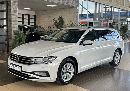 VW Passat Volkswagen Business AHK Navi LED R.Cam ACC PDC SHZ