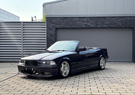 BMW E36 325i