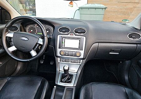 Ford Focus CC 2,0 Titanium Autogas+AHK