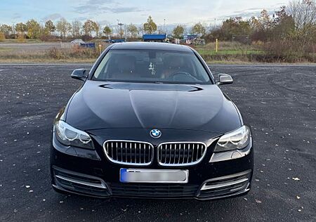 BMW 530d xDrive Touring A -