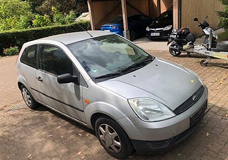 Ford Fiesta 1.3 44 kW -