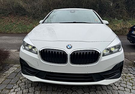 BMW 216d Active Tourer PANO Sportsitze SHZ PDC Navi