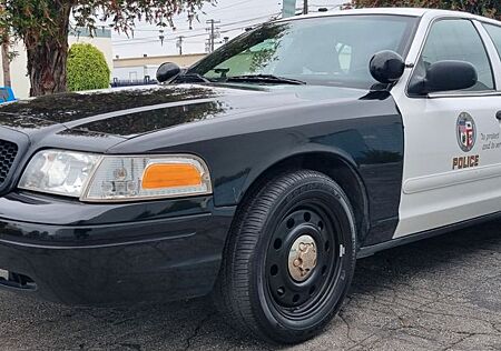 Ford Crown Victoria Police *ORIGINAL LAPD**110T mls*