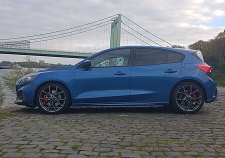 Ford Focus 2,3 EcoBoost ST Styling-Paket ST Styli...