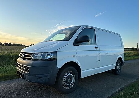 VW T5 Transporter Volkswagen Motor überholt TÜV neu Camper