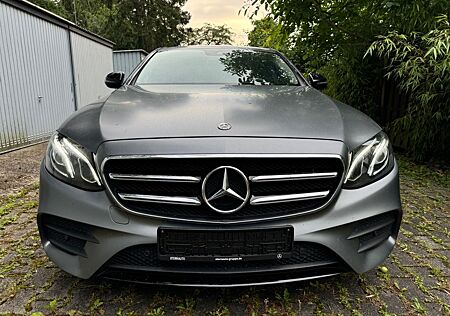 Mercedes-Benz E 450 4MATIC AMG Leder Sitzbelüftung CarPlay