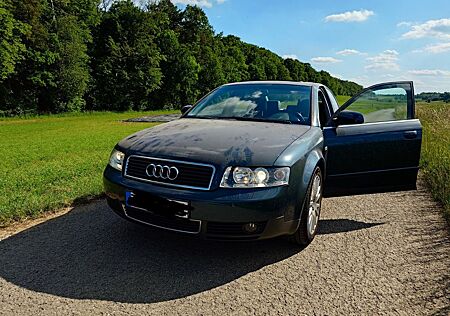 Audi A4 Schöner und gut ausgestatteter 1.8T