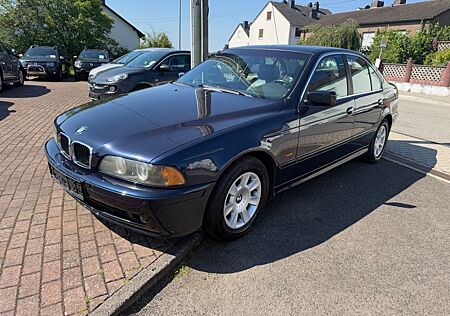 BMW 525i