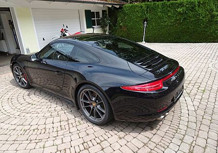 Porsche 991 4S Coupe PDK DEUTSCH /Scheckheft !