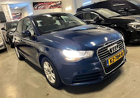 Audi A1 gebraucht kaufen Audi A1 Sportback 1.6 TDI 5-DOORS S-LINE CLIMA NAVI