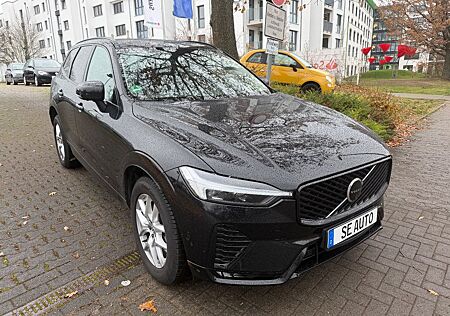 Volvo XC 60 XC60 Ultra Dark AWD*HUD*PANO*B&W*360*VOLL