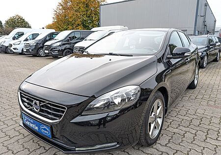 Volvo V40 2.0 D2/WENIG KM/NAVI/PDC/2HAND/GUTER ZUSTAND