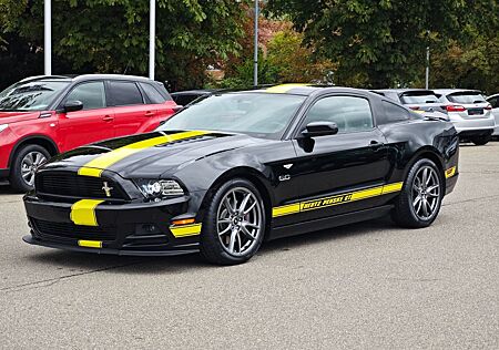 Ford Mustang 1/150 HERTZ PENSKE GT 5.0 425 PS
