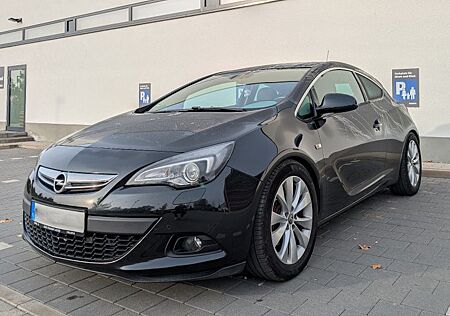 Opel Astra J GTC 1.4 Turbo INNOVATION