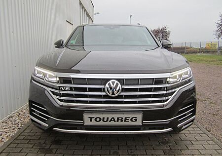 VW Touareg Volkswagen 4.0 V8 TDI Atmosphere 4Motion