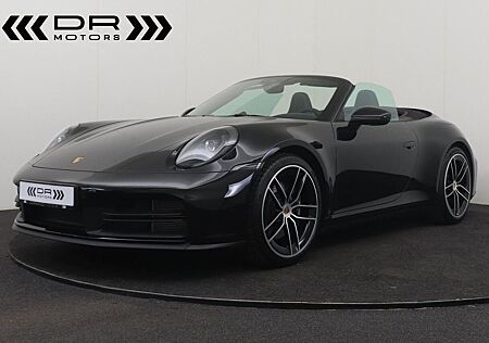 Porsche 992 .2 FACELIFT CARRERA CABRIOLET - SPORTUITLAAT