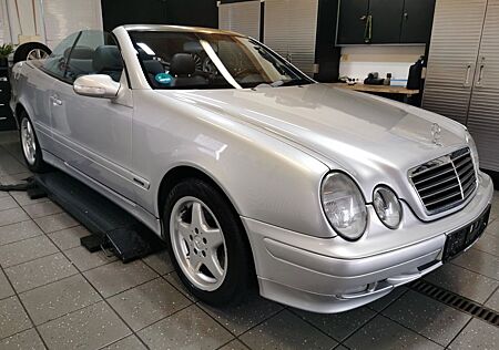 Mercedes-Benz CLK 200 KOMPRESSOR*CABRIO*AUTOMATIK*LEDER*TOP**