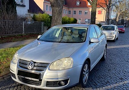 VW Jetta Volkswagen 2.0 FSI Comfortline Comfortline