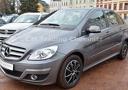 Mercedes-Benz B 160 Klima Sitzheizung AHK nur 46 Tkm Tüv neu