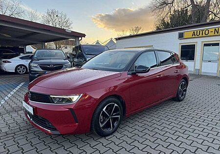 Opel Astra 1.2 Turbo Elegance