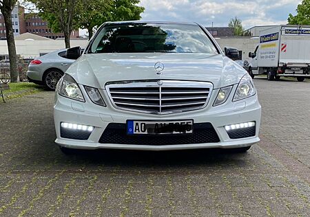 Mercedes-Benz E 350 CDI BlueEFFICIENCY ELEGANCE ELEGANCE