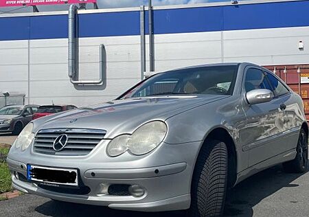Mercedes-Benz C 180 Kompressor Sportcoupé -