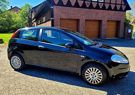Fiat Grande Punto 1.2 8V Active*HU/AU neu*