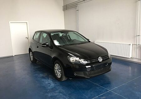 VW Golf Volkswagen 1.2 TSI 63 kW Trendline Trendline
