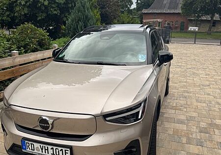 Volvo XC 40 XC40 FULL ELECTRIC Ultimate Single RWD PIXEL