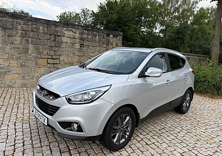 Hyundai Tucson 2.0 CRDi Aut.Premium 4WD Kamera TÜV