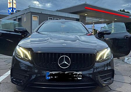 Mercedes-Benz E 300 Autom. -
