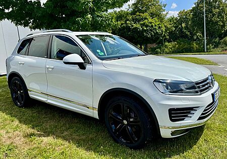 VW Touareg Volkswagen 3.0 V6 BMT TDI Executive E...