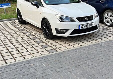 Seat Ibiza 1.2 FR 110 PS mit Panoramadach