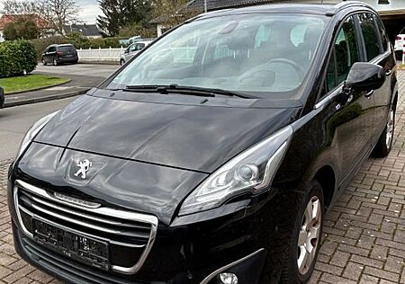 Peugeot 5008 1.2 Style PureTech 130 Stop&Start Style