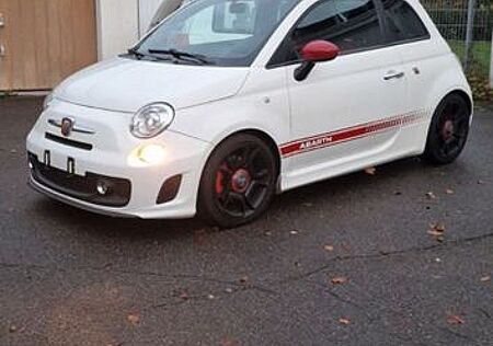 Abarth 500 1.4 T-Jet 16V -