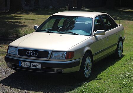 Audi 100 2.8E