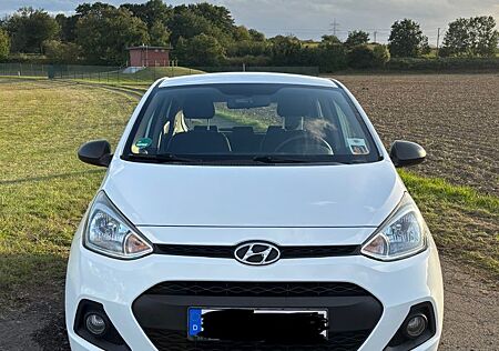 Hyundai i10 1.0 -