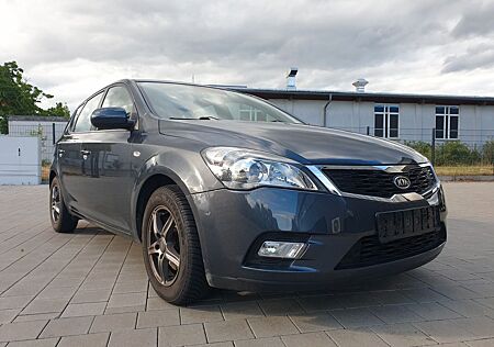 Kia Cee'd Ceed 1.4 (gepflegtes Fahrzeug)