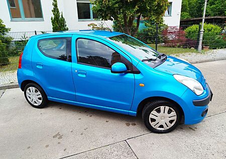 Nissan Pixo 1.0l Bj. 2012 mit Klima, wenig km