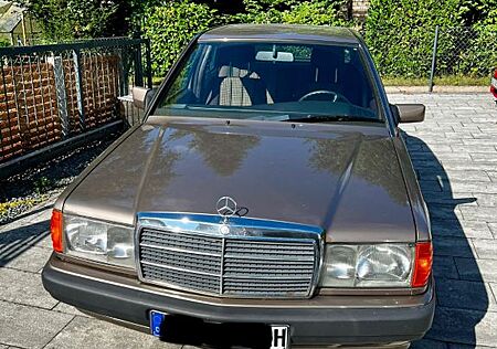 Mercedes-Benz 190 2.5D Automatik mit H-Zulassung