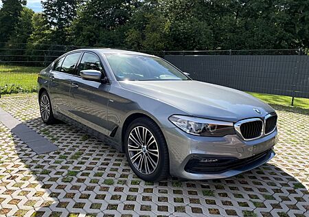 BMW 530 e IPERFORMANCE Sport Line Shadow Line