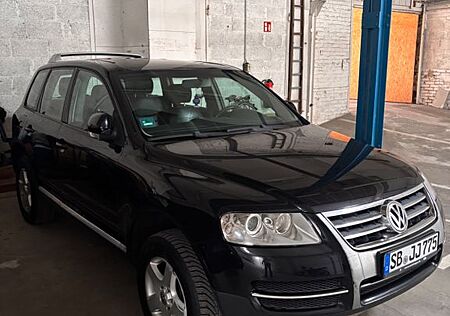 VW Touareg Volkswagen 2.5 TDI | 174 PS | TÜV 10/2026