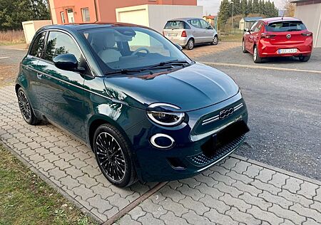 Fiat 500E "la Prima" Limousine 42 kWh La Prima