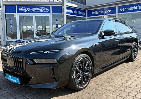 BMW M760 e xDrive SKY-Lounge 360° Kamera 13