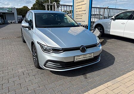 VW Golf Volkswagen 8 1,5 TSI Active NAVI,APP,SH,ACC,TOTW.
